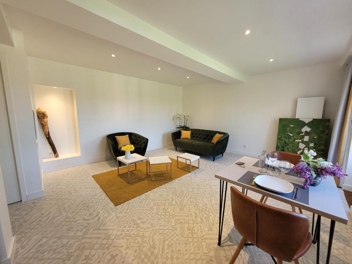 Lodges En Pierres Dorees Saint-Germain-Nuelles Ngoại thất bức ảnh