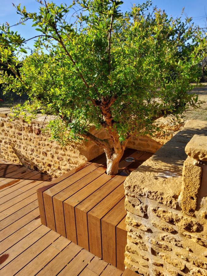 Lodges En Pierres Dorees Saint-Germain-Nuelles Ngoại thất bức ảnh